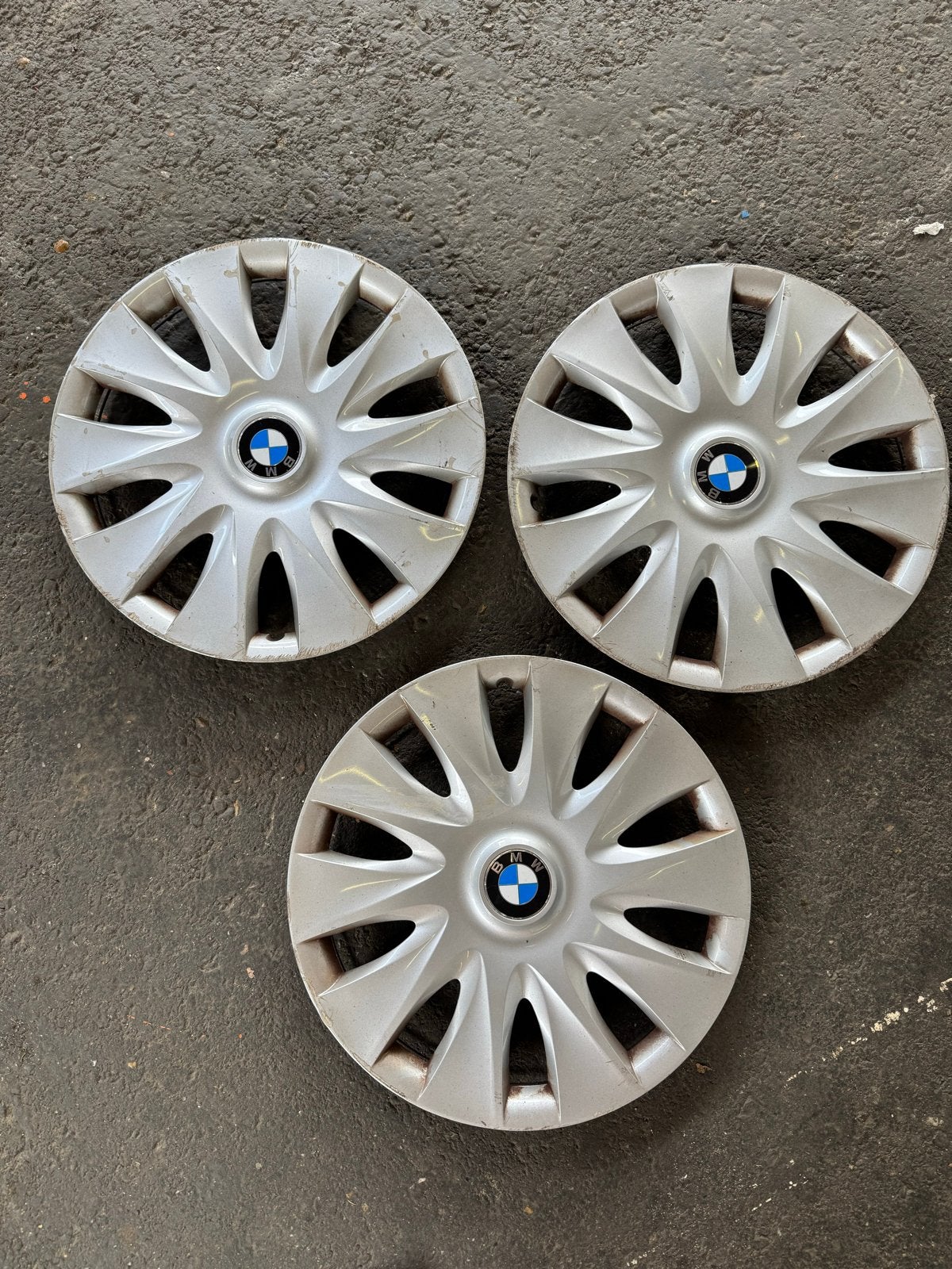 Wieldoppen BMW 1 Serie E87 E81 16 inch (3 stuks), Auto diversen, Wieldoppen, Ophalen of Verzenden, Gebruikt