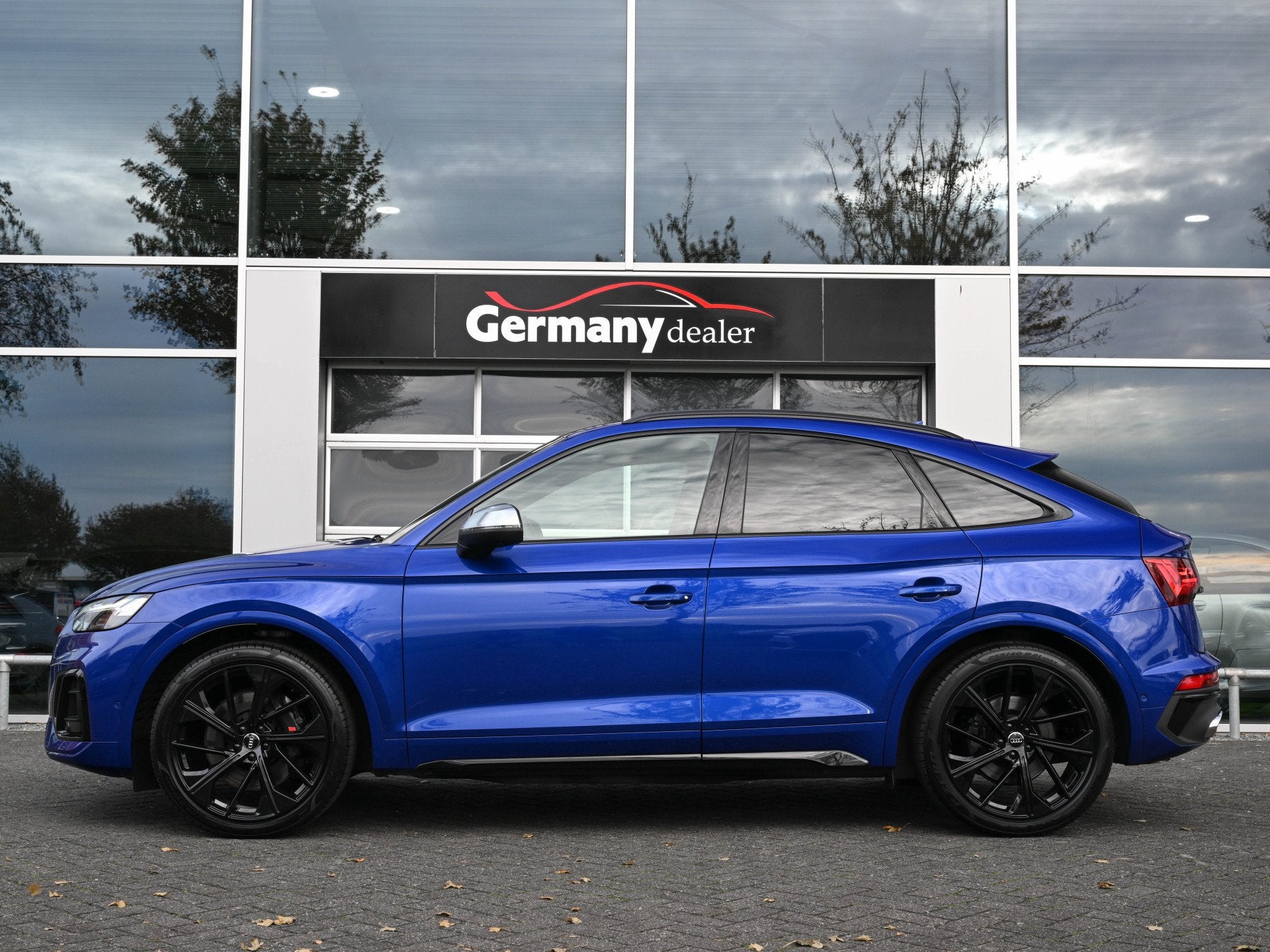 Audi SQ5 SPORTBACK 3.0TDI 342 pk Quattro Ultra Blauw Luchtve, Auto's, Audi, Automaat, Dealer onderhouden, Gebruikt, Zwart