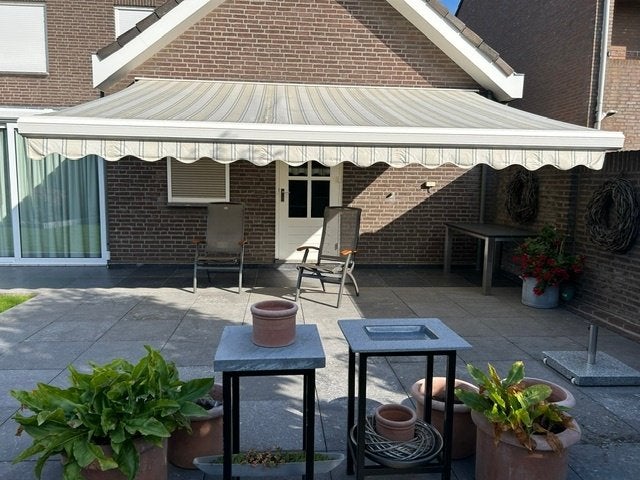 elektrisch zonnescherm 5m breed bij 3.30 uitval, Ophalen, Gebruikt, 450 cm of meer, Elektrisch