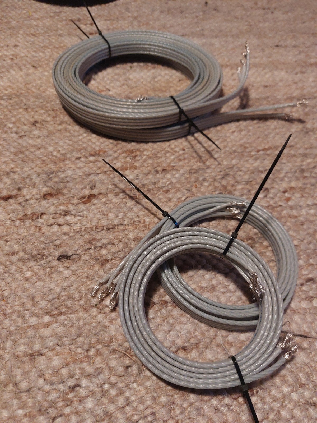 QED Silver Anniversery bi-wire speaker cable, Ophalen of Verzenden, Gebruikt, 10 meter of meer, Luidsprekerkabel