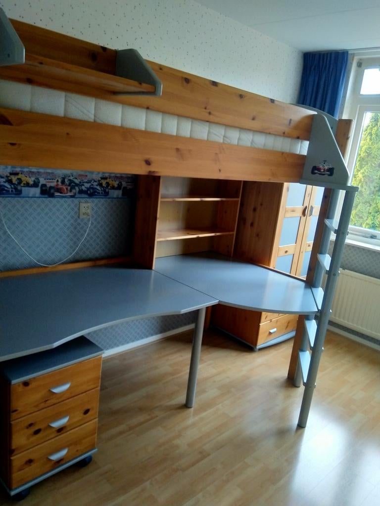 Stompa studenten/tiener slaapkamer (hoogslaper) hout/zilver, Kinderen en Baby's, Kinderkamer | Stapelbedden en Hoogslapers, Ophalen