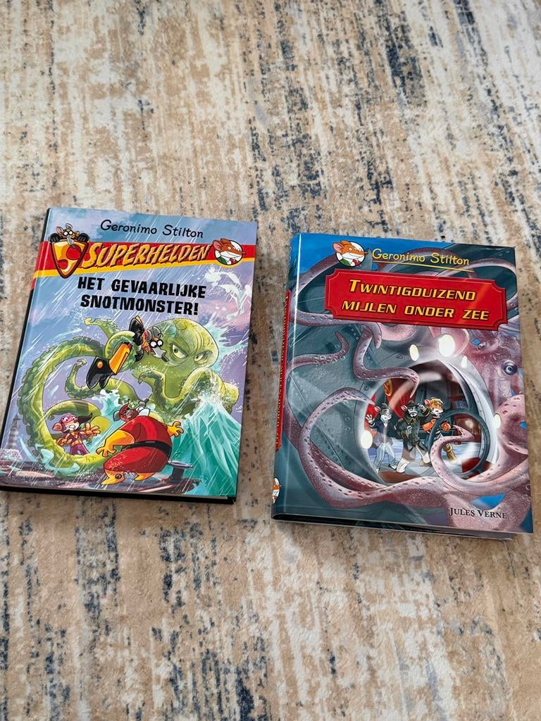 Geronimo Stilboek Bundel | Snotmonster + 20.000 Mijlen Zee, Boeken, Ophalen of Verzenden, Zo goed als nieuw, Fictie