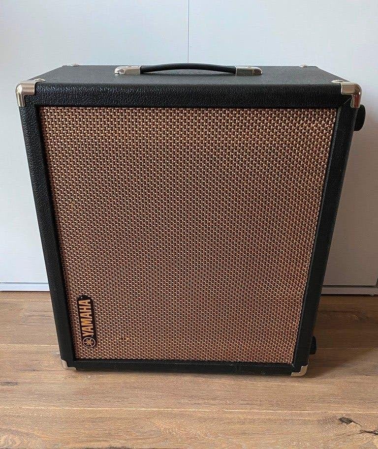 Yamaha S112 guitarcab- hoes-met celestion vintage 30 uk upgr, Ophalen, Zo goed als nieuw, Gitaar, 50 tot 100 watt