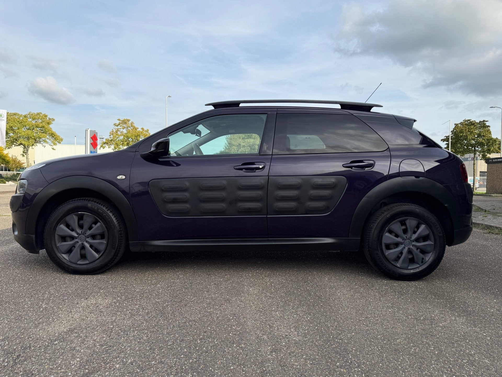 Citroen C4 Cactus 1.6 BlueHDi Shine I Distributie vervangen, Auto's, Voorwielaandrijving, Stof, Gebruikt, 96 €/maand