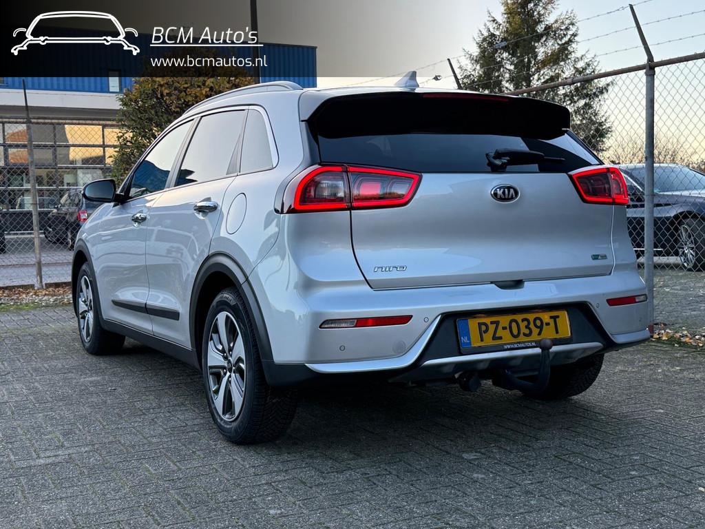 Kia Niro 1.6 GDi Hybrid |Carplay|Leder|Stoelvw|Stuurvw|ACC|L, Gebruikt, 26 km/l, SUV of Terreinwagen, Zilver of Grijs