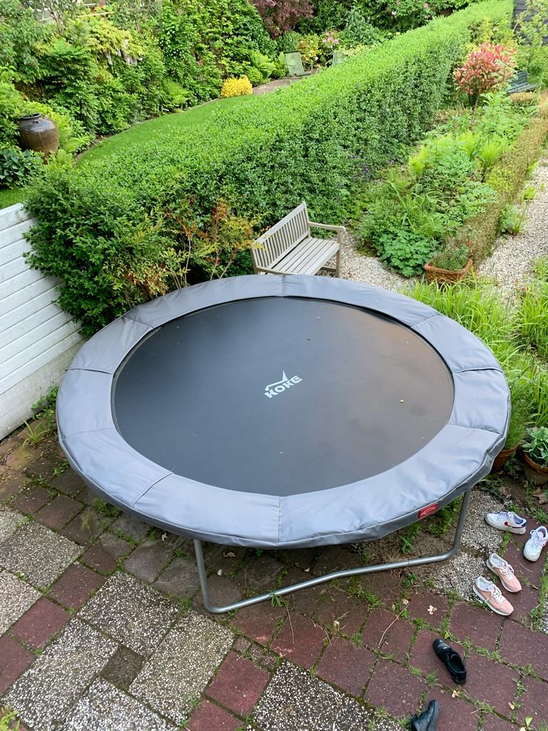 BERG Trampoline Favorit 330 cm (11ft) + Safetynet Comfort, Ophalen, Gebruikt