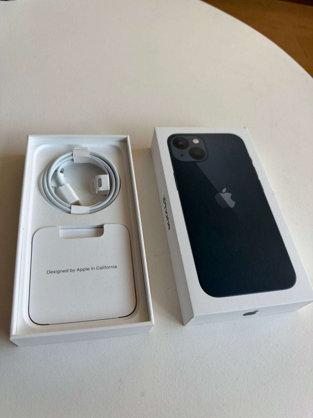 Foto 9 van iPhone 13 128GB midnight