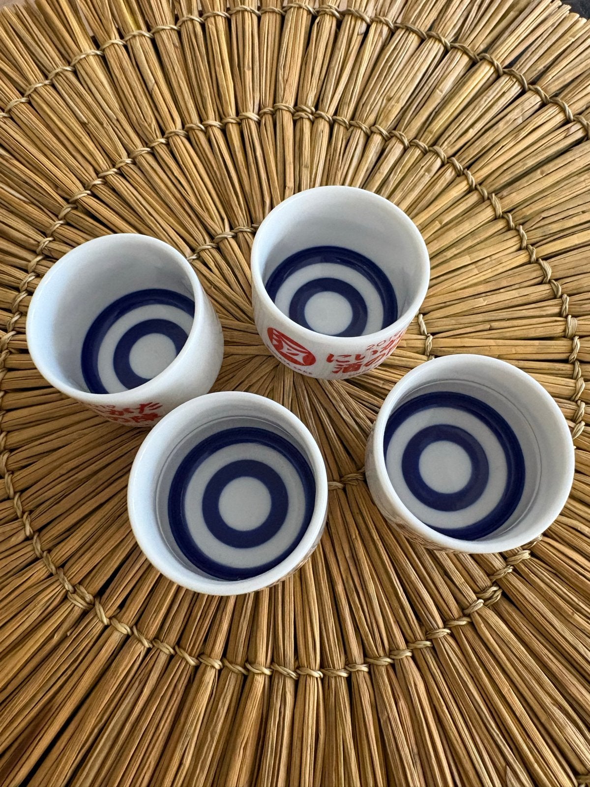 Set van 6 Japanse Sake Kopjes - Traditioneel Design, Verzenden