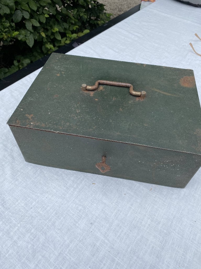 Te koop handig vintage kluisje, Huis en Inrichting, Brandblussers en Brandkasten, Ophalen, Gebruikt, Brandkast