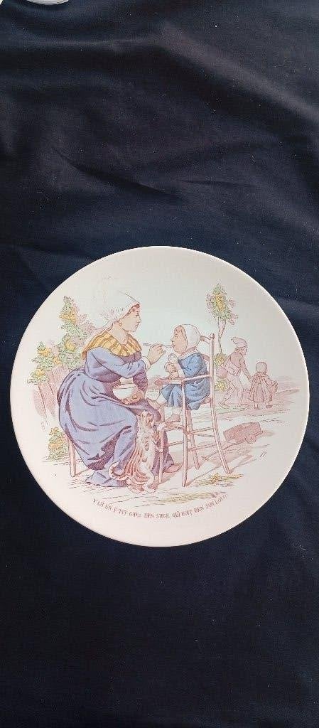 Antiek Wandbord Sarreguemines (Franse Faience), Antiek en Kunst, Antiek | Servies los, Verzenden