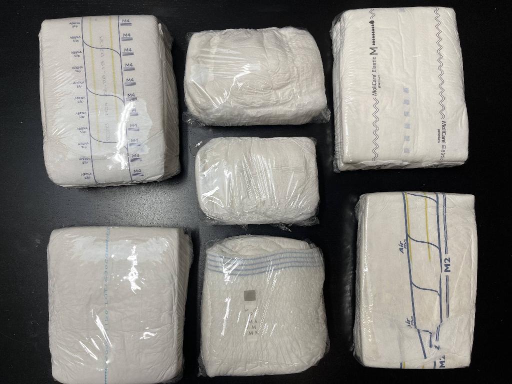 NIEUW: ABDL Proefpakket (20stuks, 7 merken) Maat M, Diversen, Verzenden, Nieuw