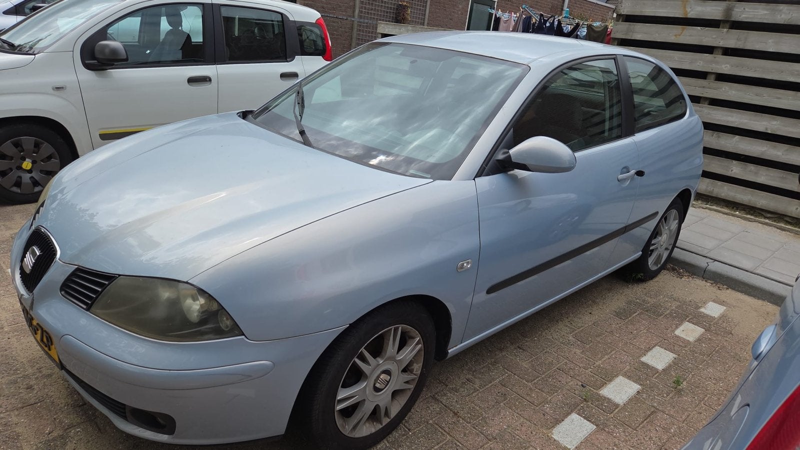 Seat Ibiza 1.4 16V 55KW 2003 Blauw, Auto's, Seat, Particulier, Ibiza, Airbags, Airconditioning, Bluetooth, Climate control, Cruise Control