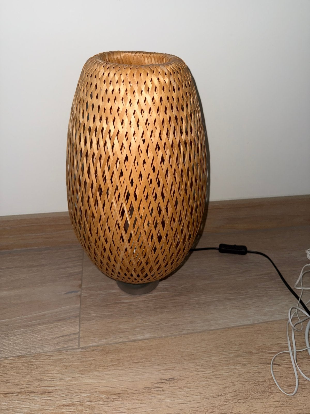 Sfeervolle bamboe tafellamp - Handgemaakt en uniek, Bohemian, Overige merken, Natuurlijk materiaal, E27 (groot)