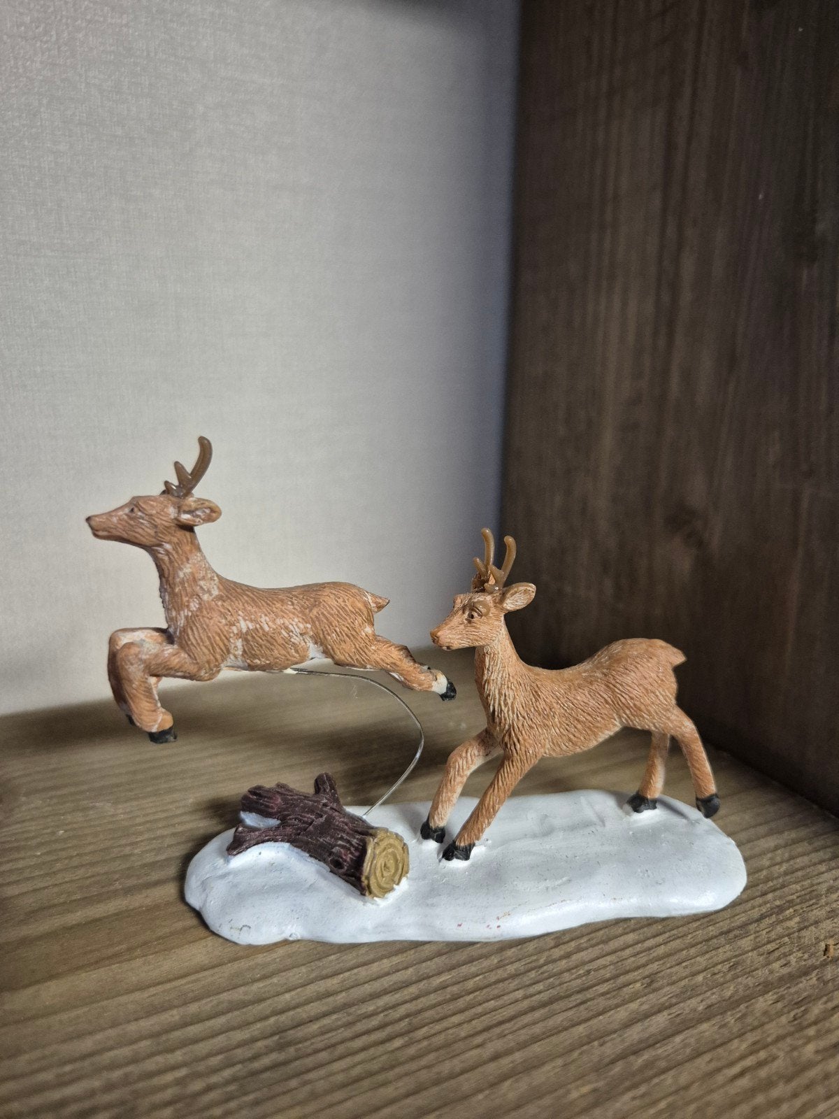Lemax figuur 22 kerstdorp kersthuisjes, Diversen, Ophalen of Verzenden, Zo goed als nieuw