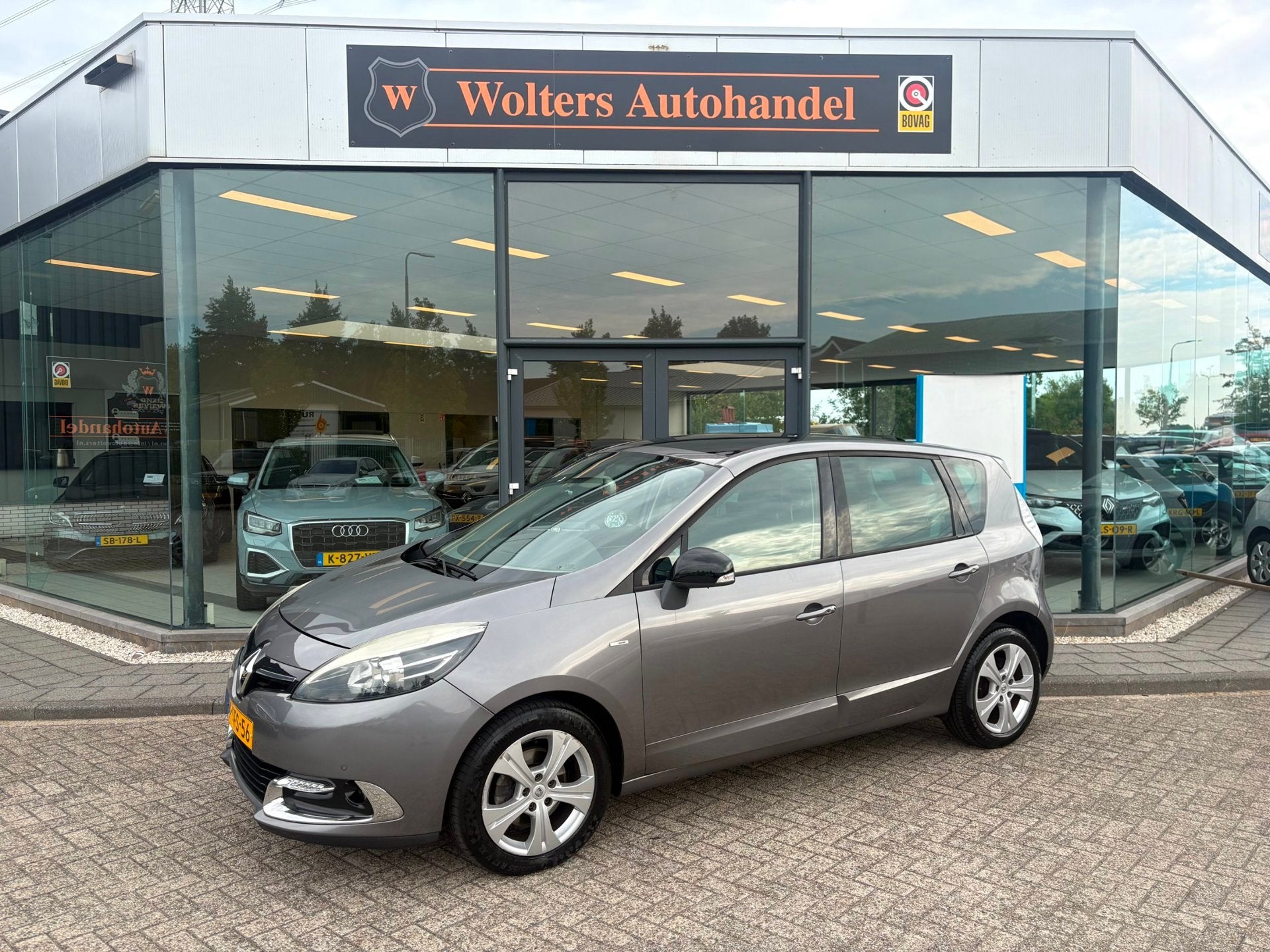 Renault Scénic 1.2 TCe Bose *AC, Auto's, Voorwielaandrijving, Gebruikt, 4 cilinders, Automatische klimaatregeling