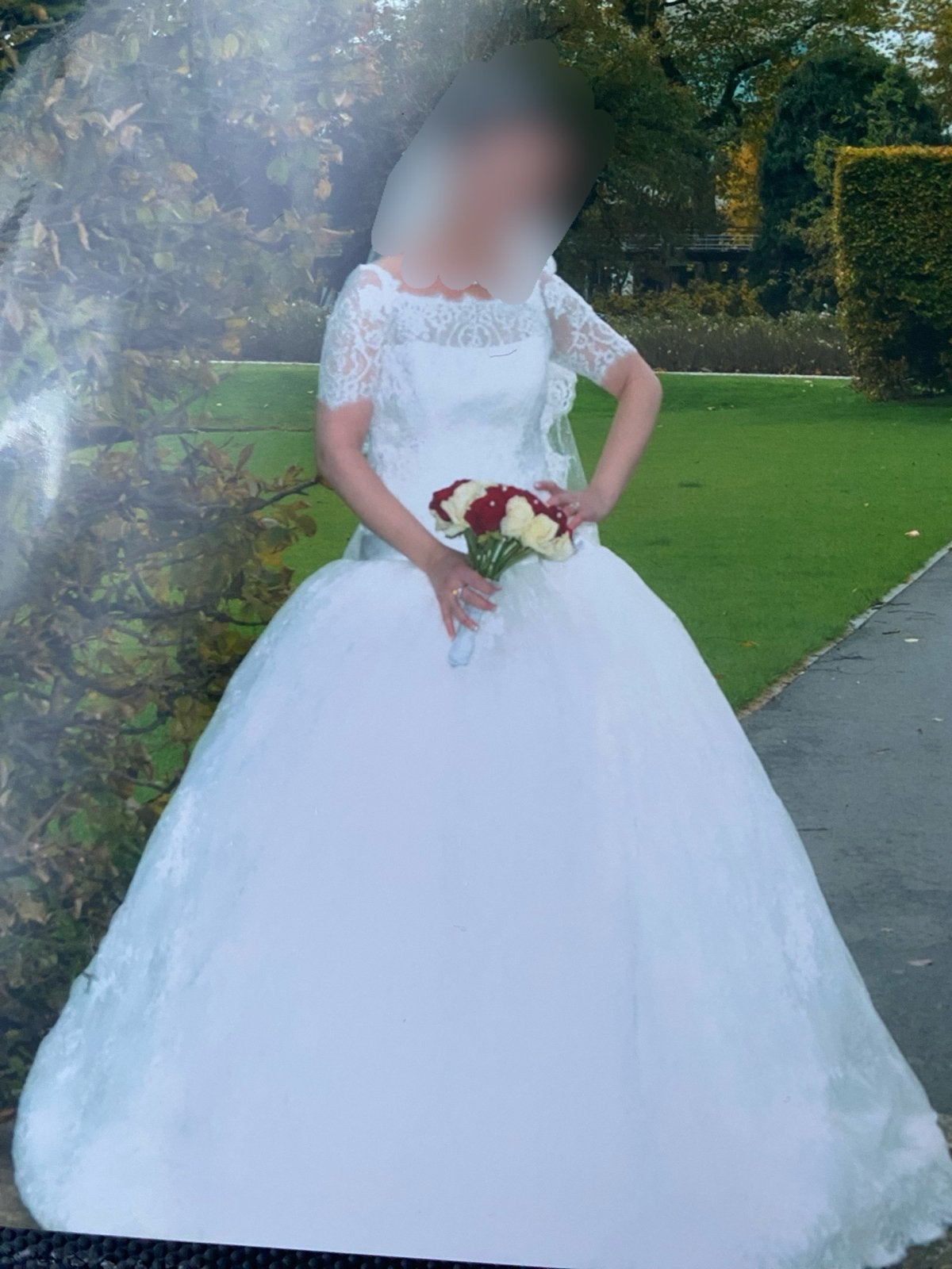 Prachtige witte trouwjurk met kant en sluier. Maat 36, Ophalen, Zo goed als nieuw, Wit, Trouwjurk