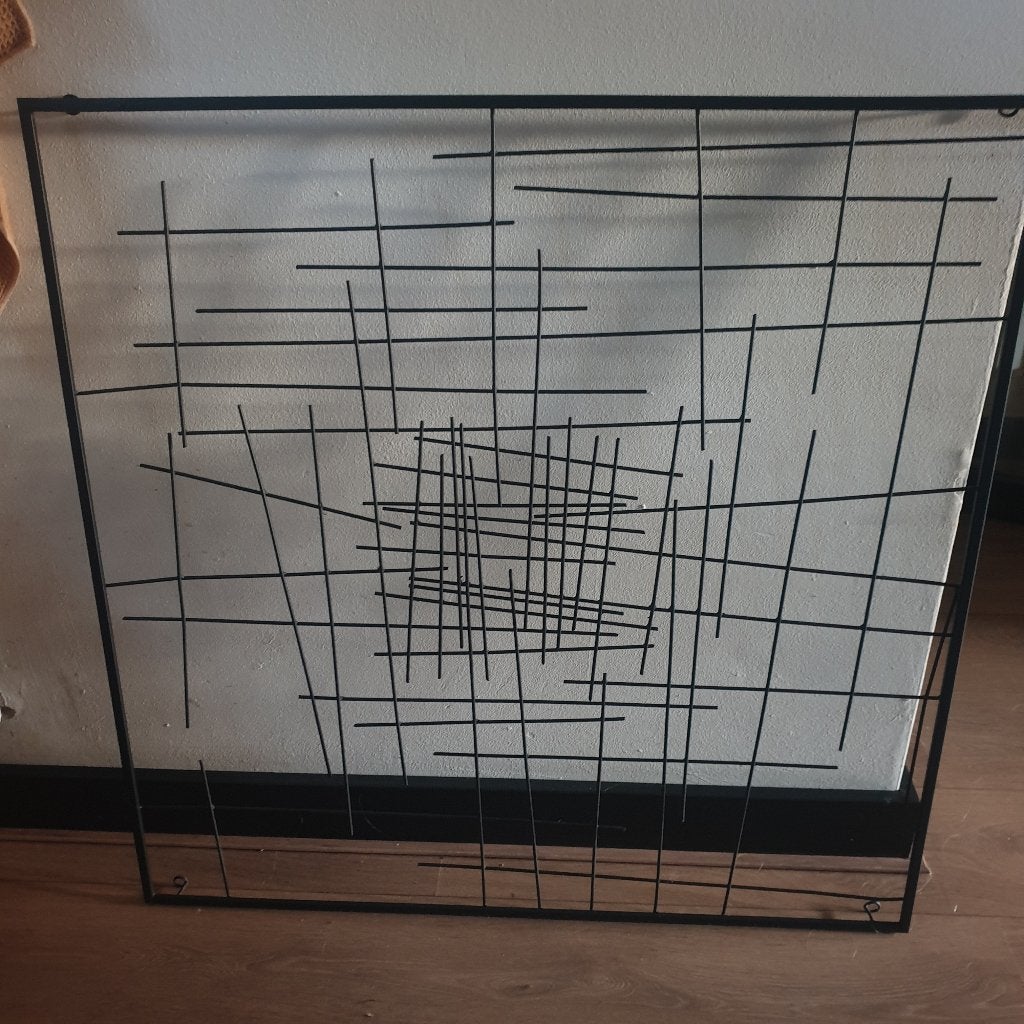 Modern metalen wanddecoratie - Abstract lijnenspel, Ophalen, Metaal, Wandsculptuur, Zo goed als nieuw