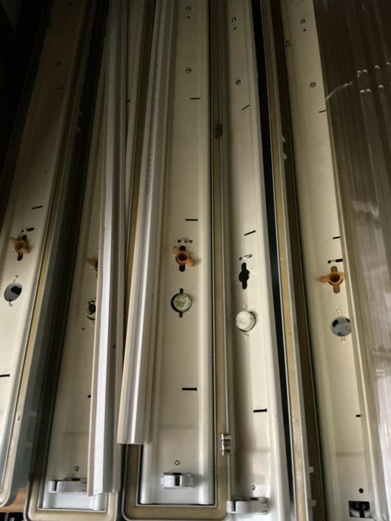 TL armaturen compleet, Ophalen, Gebruikt