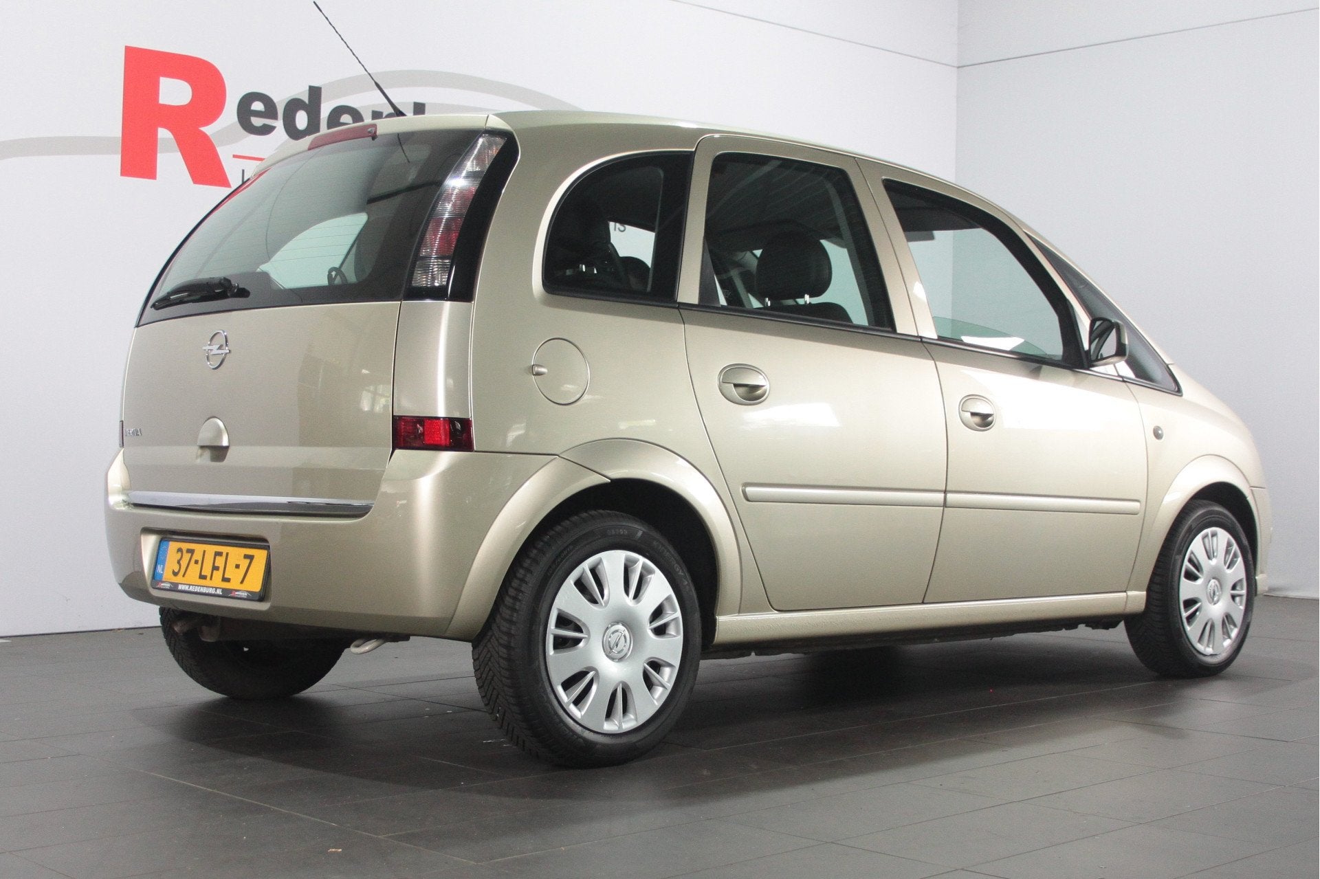 Opel Meriva 1.6-16V Cosmo - Airco / Radio cd (bj 2010), Auto's, Opel, Voorwielaandrijving, 15 km/l, Gebruikt, 4 cilinders