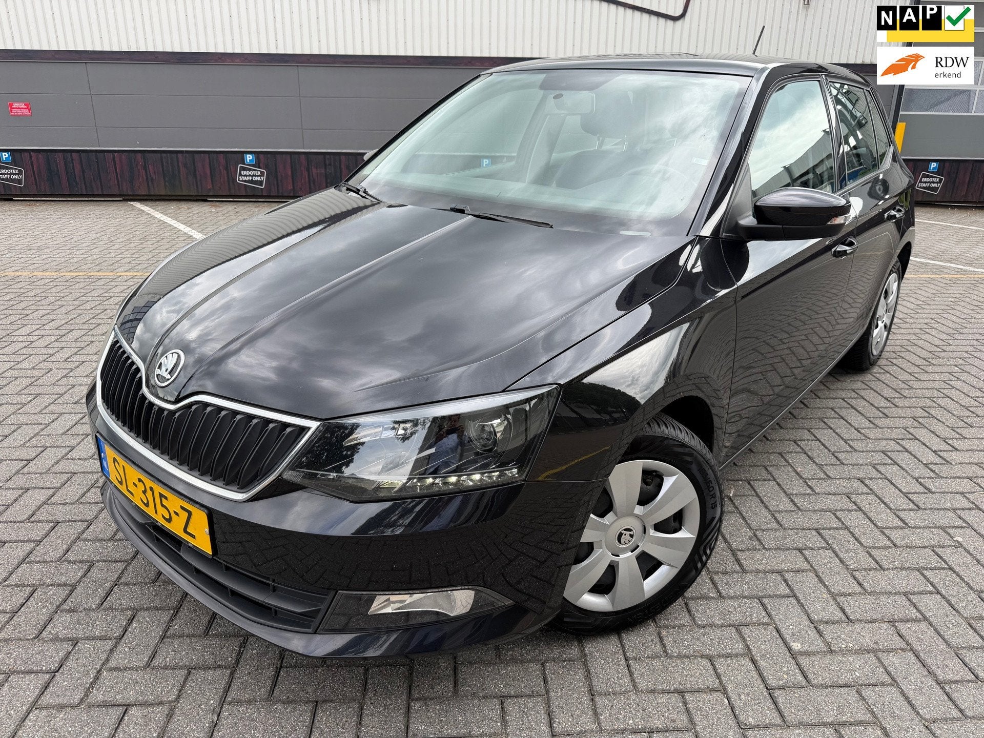 Skoda Fabia 1.0 TSI Ambition Business*1eEigenaar*Cruise*Airc, Auto's, Skoda, Voorwielaandrijving, Euro 6, 95 pk, USB