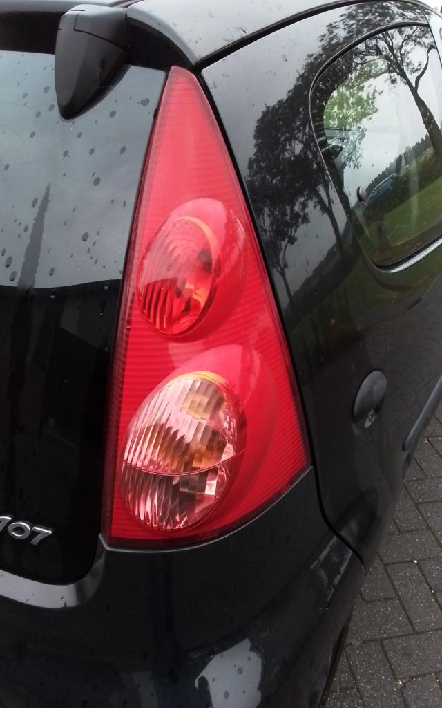 RECHTER ACHTERLICHT PEUGEOT 107 COMPLEET, Auto-onderdelen, Niet ingevuld, Gebruikt, Niet ingevuld, Ophalen of Verzenden