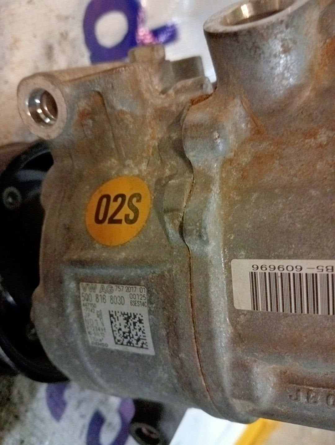 Volkswagen Polo 2G  AIRCOPOMP artikelnummer 5Q0816803D, Auto-onderdelen, Airco en Verwarming, Gebruikt, -, Renault, -