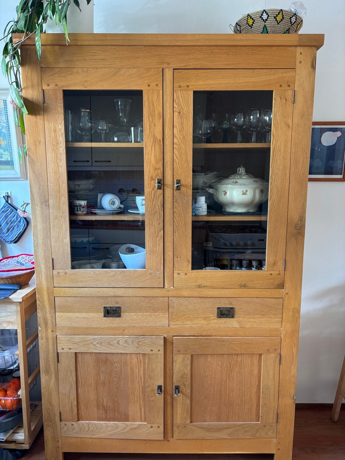 Buffetkast/ vitrinekast, Ophalen, Gebruikt, 100 tot 150 cm, Eikenhout