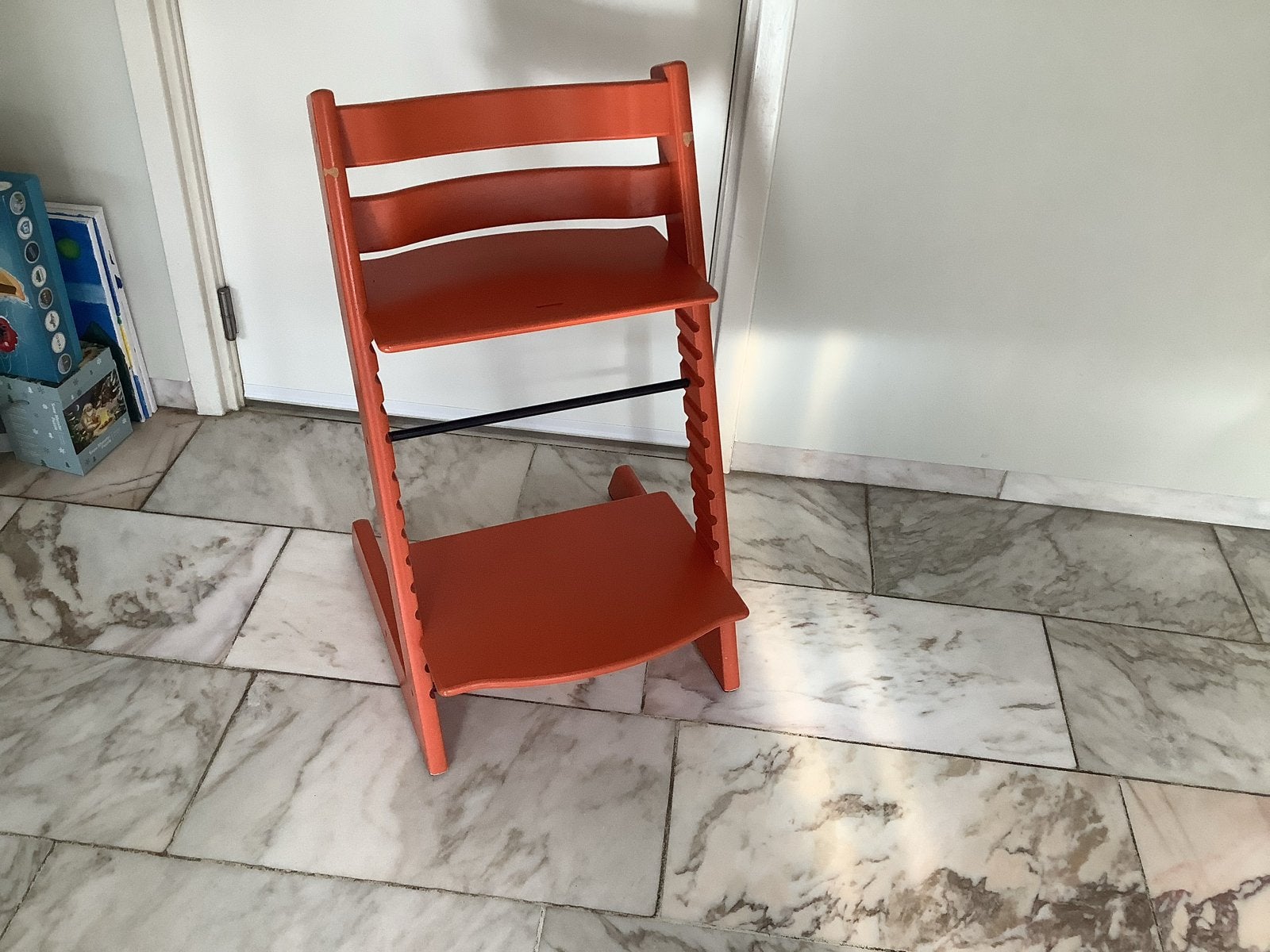 Stokke Tripp Trapp Kinderstoel Oranje (Nieuw Model) izgst, Kinderen en Baby's, Ophalen, Gebruikt, Meegroeistoel, Aanschuifbaar