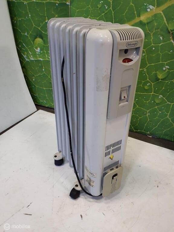 Delonghi Elektrische olieradiator H290715M, Gebruikt