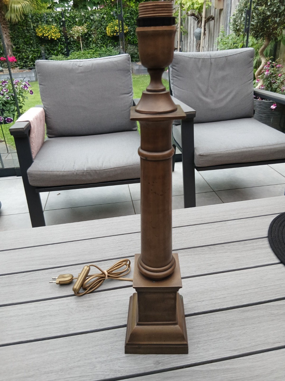 Vintage bronzen tafellamp - Klassiek design, Antiek en Kunst, Antiek | Lampen, Ophalen of Verzenden