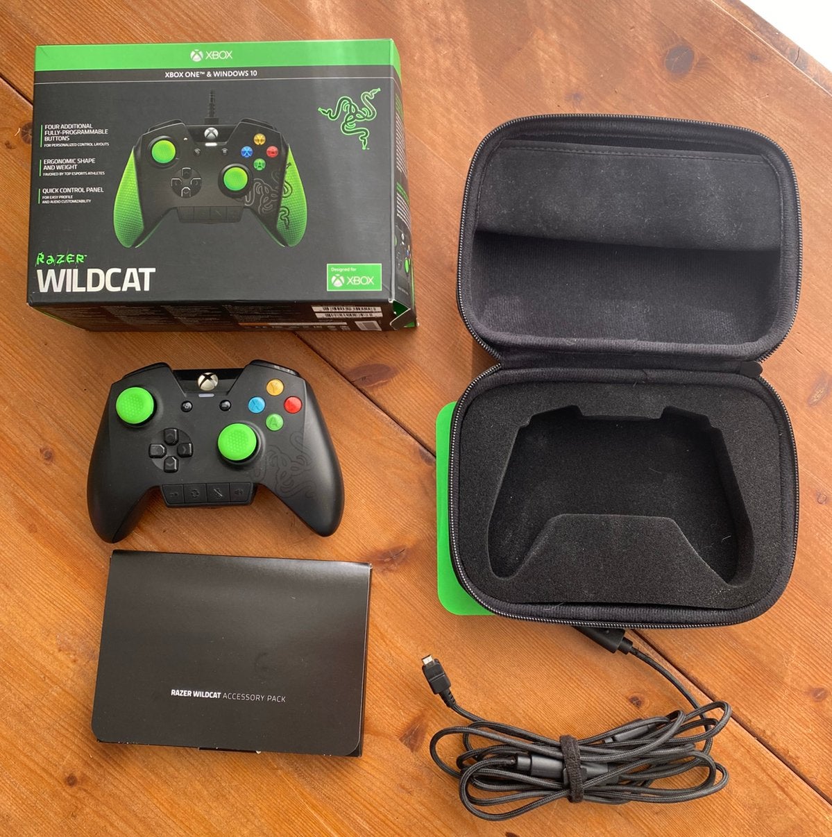 Razer Wildcat pro tournament controller, Spelcomputers en Games, Ophalen of Verzenden, Zo goed als nieuw, Controller, Xbox One