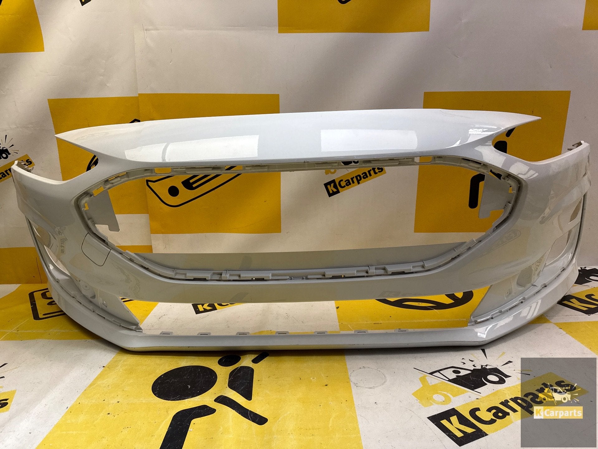 Ford Focus IV Facelift voorbumper NX7B-17C831-AA, Gebruikt, Voor, Info@ford.com, Ophalen of Verzenden