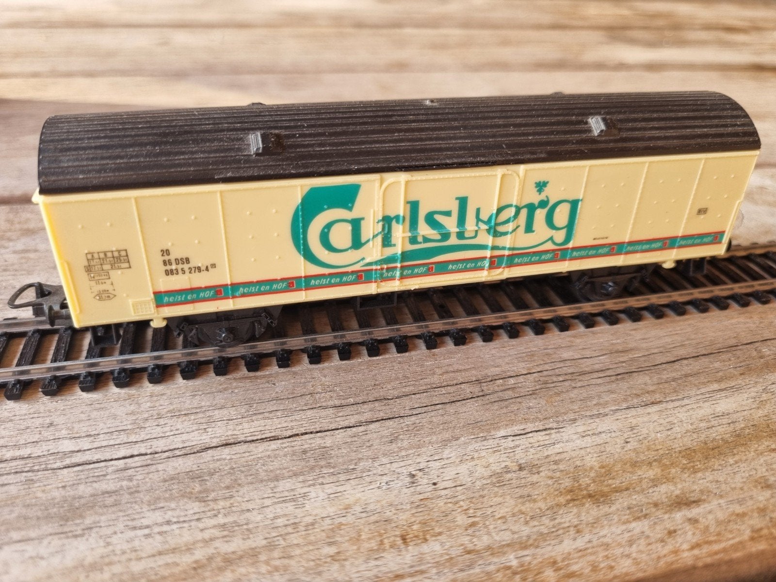 Lima Carlsberg Wagon - Gebruikt, Hobby en Vrije tijd, Modeltreinen | Overige schalen, Overige merken, Gebruikt, Gelijkstroom, Wagon