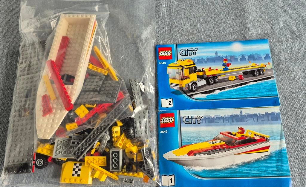Lego City 4643 Powerboot en transportwagen, Kinderen en Baby's, Speelgoed | Duplo en Lego, Ophalen of Verzenden, Zo goed als nieuw