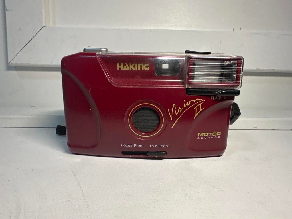 Haking Vision II Compact Camera - Rood (Niet Getest), Audio, Tv en Foto, Fotocamera's Analoog, Ophalen of Verzenden, Niet werkend