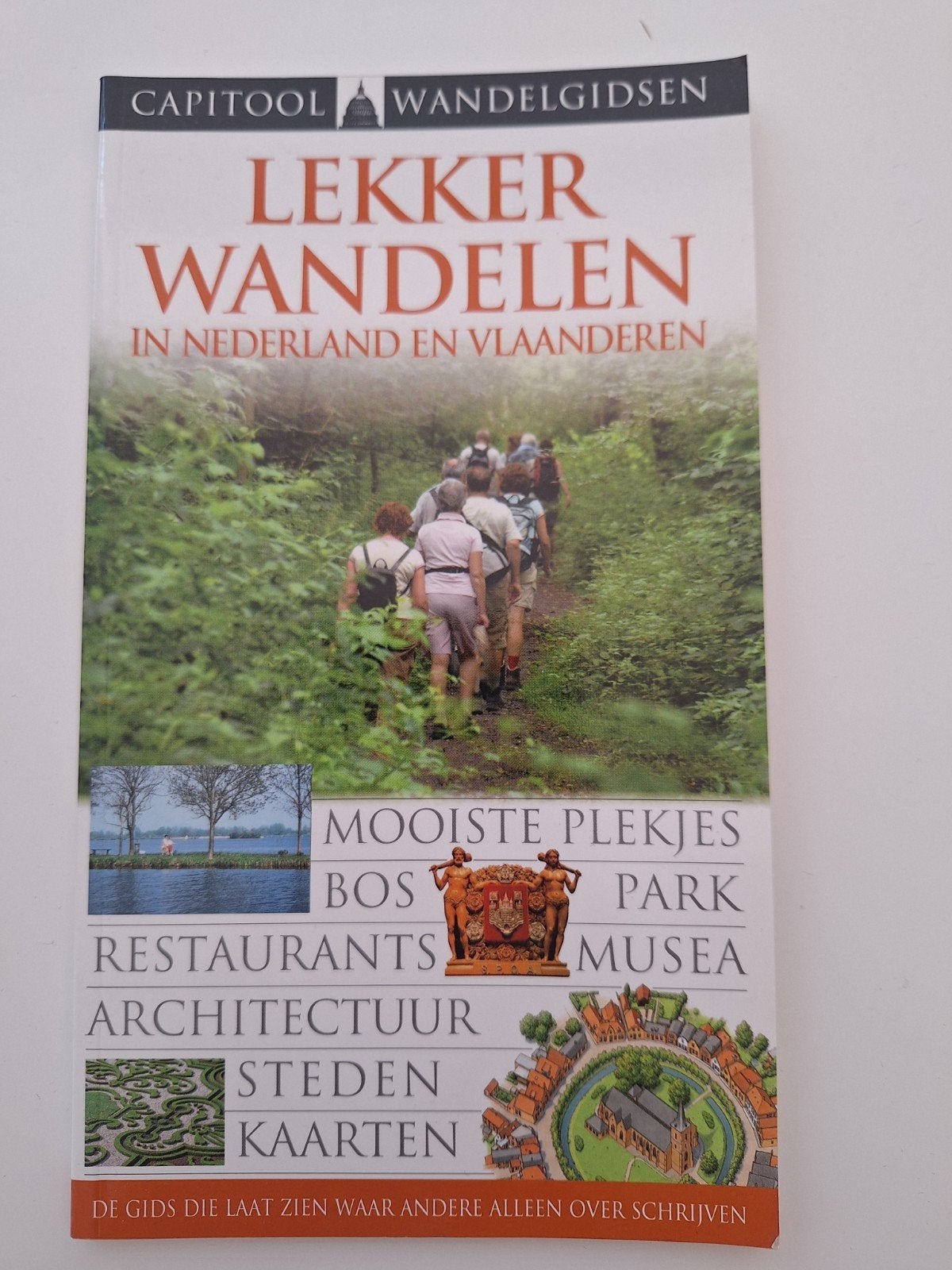 Lekker Wandelen in Nederland en Vlaanderen - Capitool, Onbekend, Capitool, Fiets- of Wandelgids, Ophalen of Verzenden
