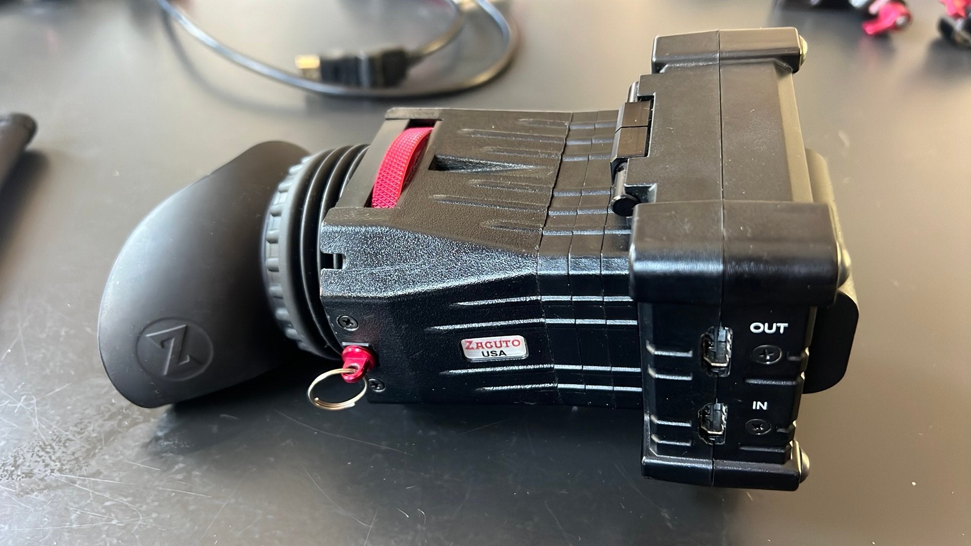 Zacuto EVF Flip + Z-Finder Loep ,  accu en 15 mm rod mount, Ophalen, Zo goed als nieuw