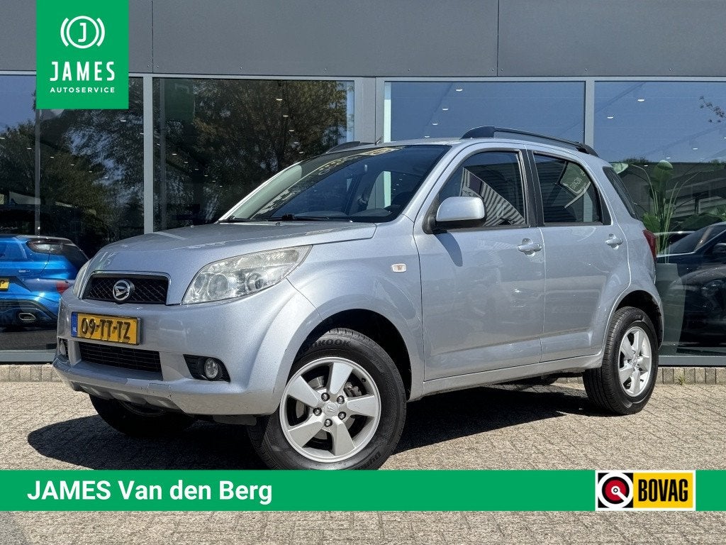 Daihatsu Terios 1.5-16v Expedit. 2WD | NIEUW MOTOR | AUTOMAA, 1350 kg, Gebruikt, 400 kg, Bedrijf