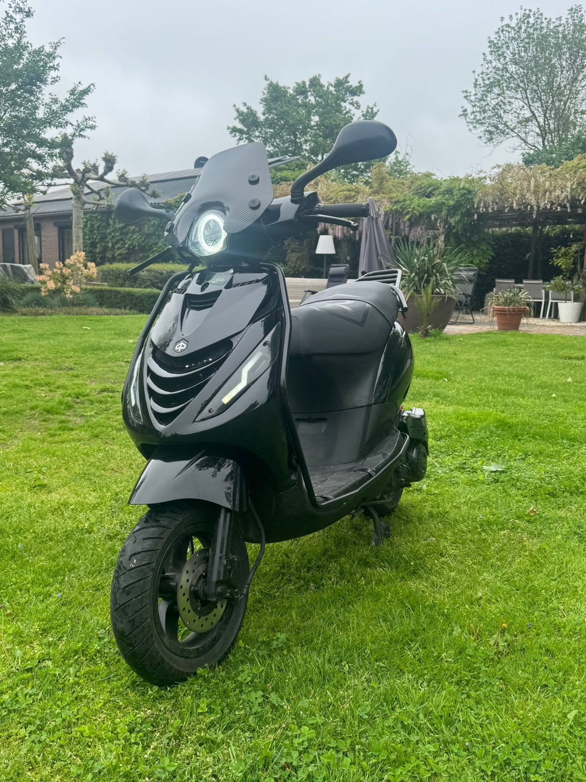 Zip full option, Motoren, Tuning en Styling, Ophalen