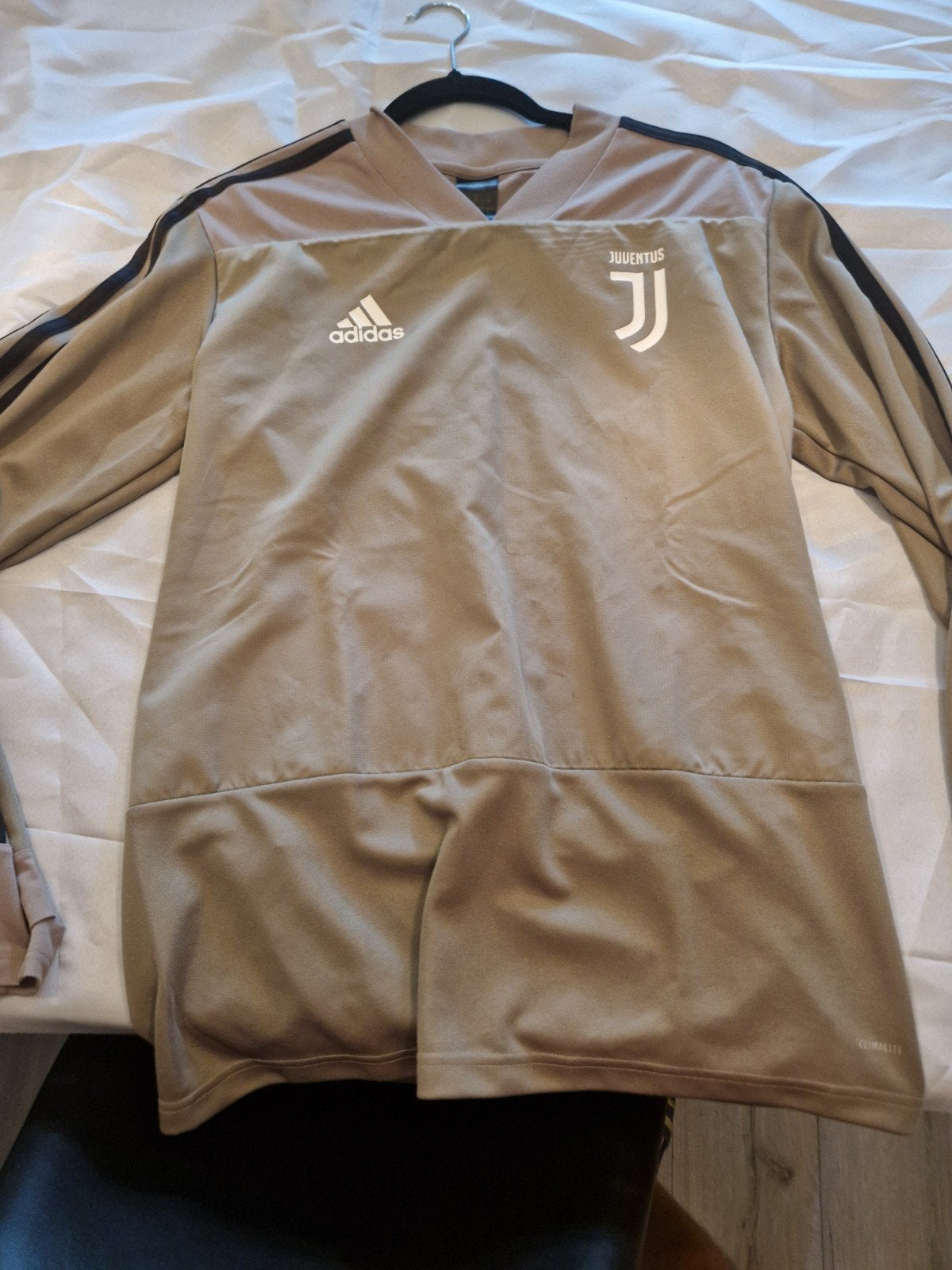Adidas Juventus Trainingstrui - Maat M, Maat 48/50 (M), Beige, Ophalen of Verzenden, Zo goed als nieuw