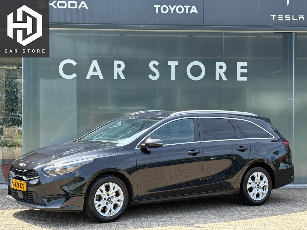 Kia Ceed Sportswagon 1.5 T-GDi DynamicPlusLine FACELIFT Deal, Gebruikt, 4 cilinders, 160 pk, Zwart