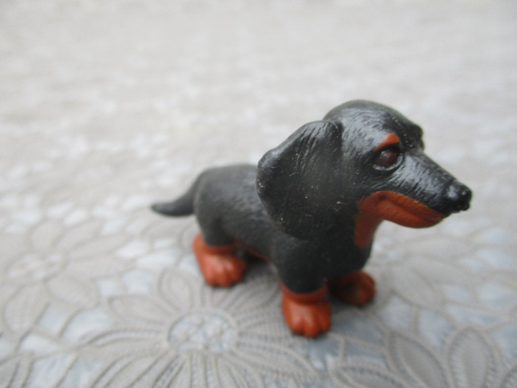 Puppy in my pocket Teckel "Herman / Bradley" hond, Ophalen of Verzenden, Zo goed als nieuw
