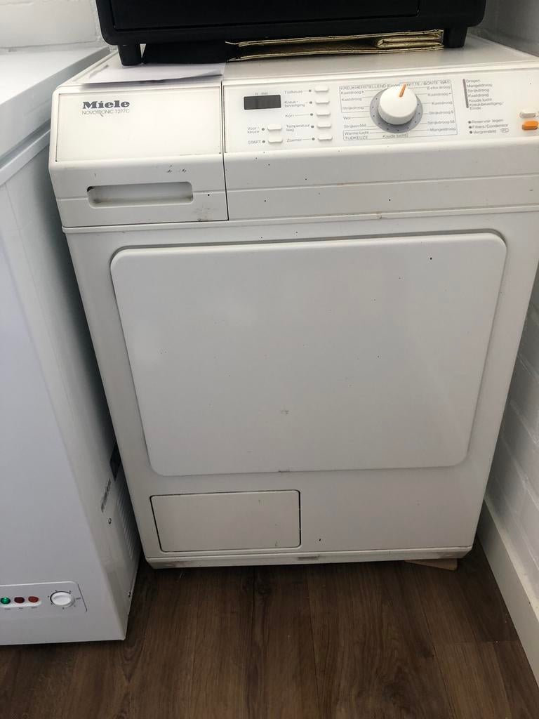Condens droger, Ophalen, 6 tot 8 kg, Gebruikt, 85 tot 90 cm