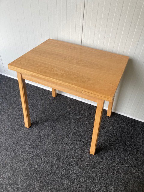 Eenvoudige vintage eettafel jaren 70, Ophalen