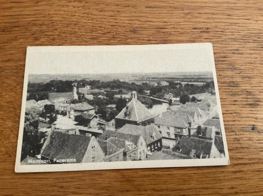O268 Montfoort Panorama, Ophalen of Verzenden