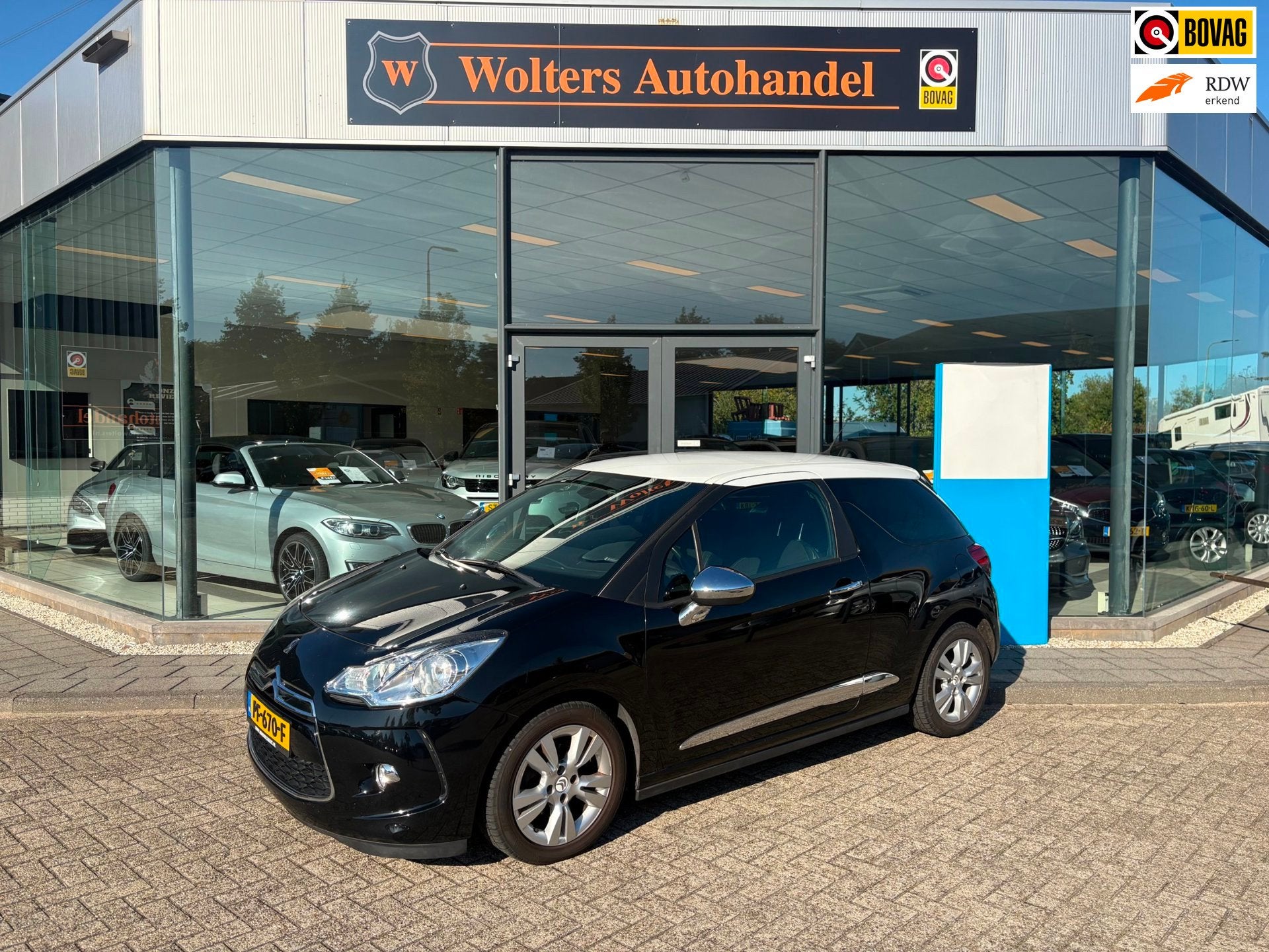 Citroen DS3 1.2 VTi So Chic, Auto's, Voorwielaandrijving, Stof, Gebruikt, 1199 cc
