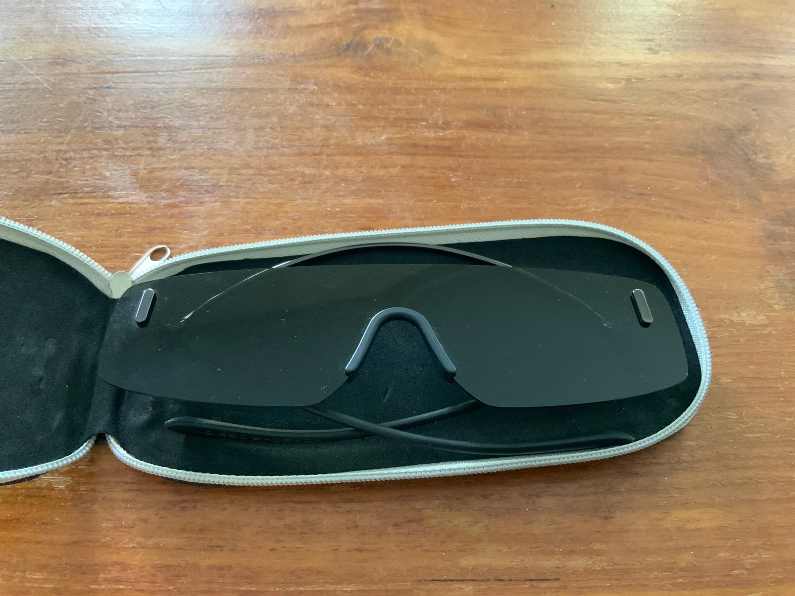 Porsche Design zonnebril P8482 opvouwbare zonnebril, Overige merken, Zonnebril, Ophalen of Verzenden, Zo goed als nieuw