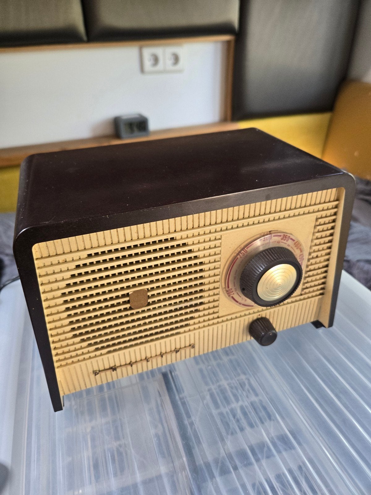 Philips, bakeliete radio, Ophalen of Verzenden