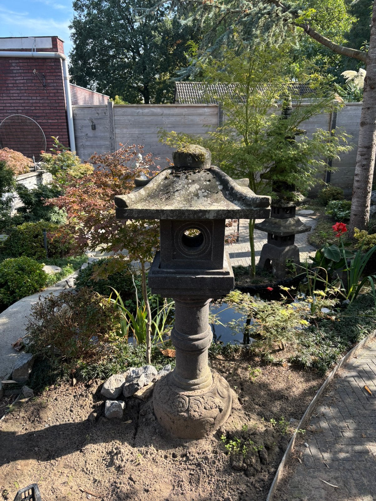 Japanse pagode tuinbeeld, Ophalen, Zo goed als nieuw