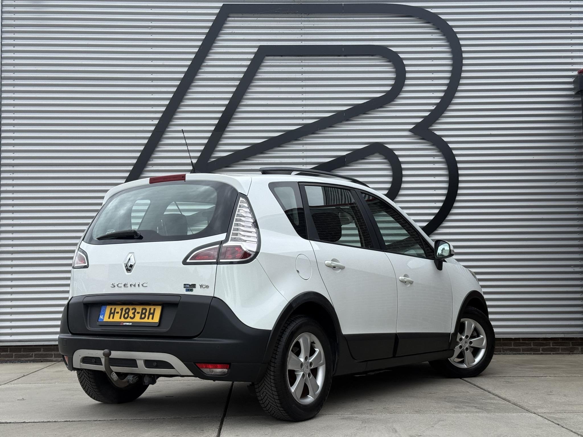 Renault Scénic 1.2 TCe Expression 2e Eigenaar|Cruise|Trekha, Auto's, Renault, Voorwielaandrijving, Euro 5, Stof, Gebruikt